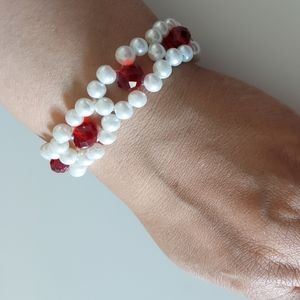 Pearls and red ruby bracelet
